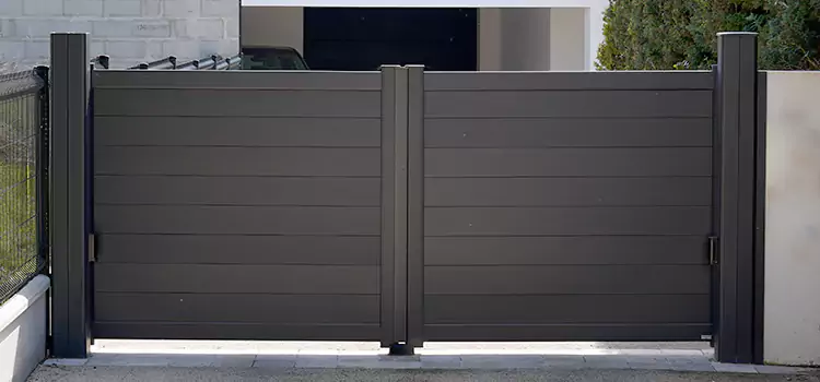 Common Residential Gate Issues We Resolve in Roseville, MN